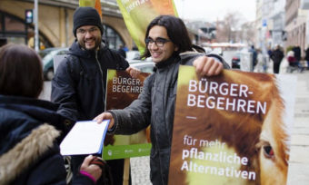 Bürgerbegehren: 9.500 Berliner wollen veganes Kantinenessen