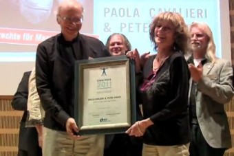 Ethikpreis für Paola Cavalieri und Peter Singer (Great Ape Project)